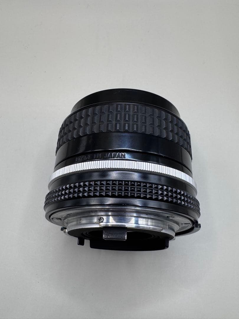 レンズ(単焦点) Nikon Ai-s Nikkor 35mm F2.8