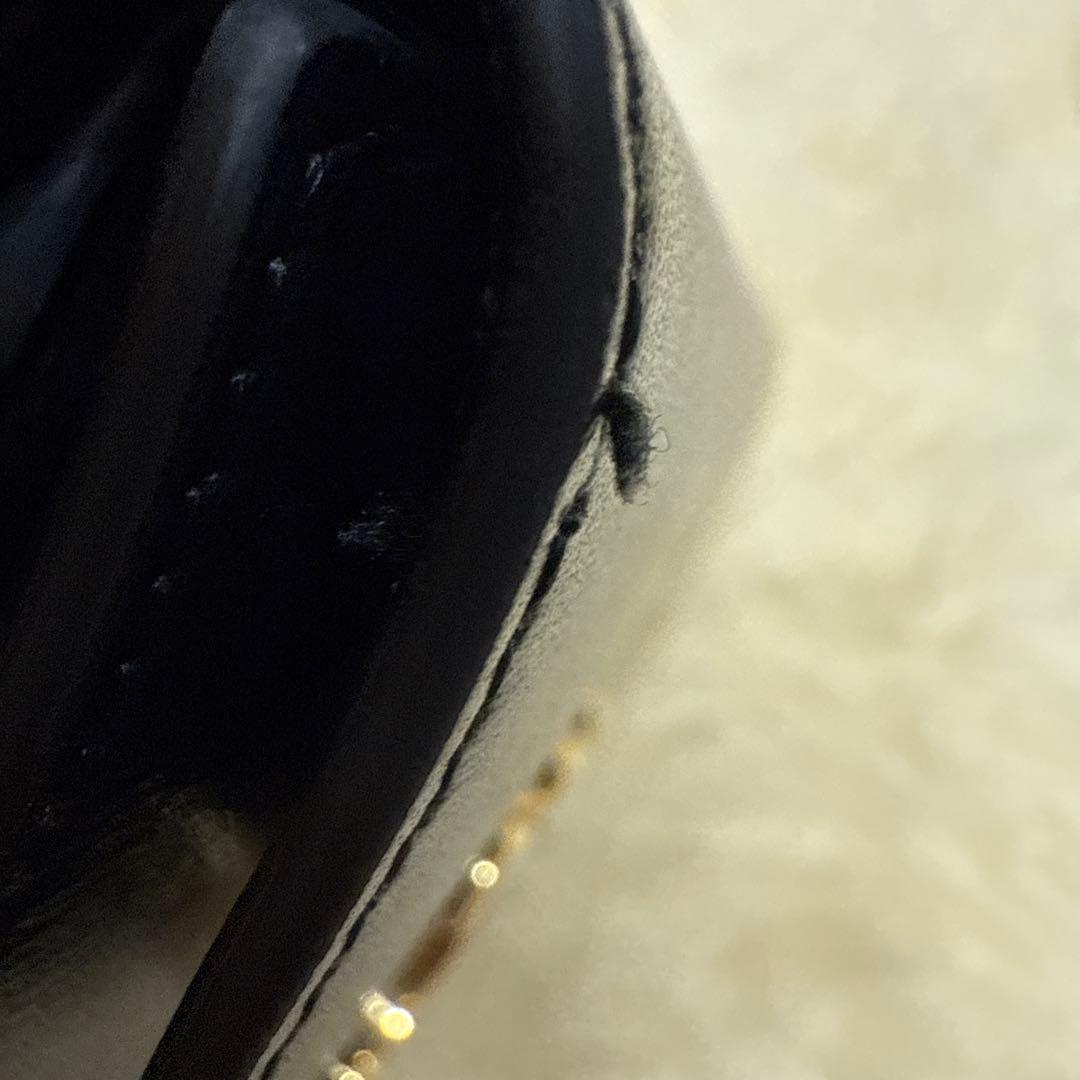 セリーヌ三つ折り財布