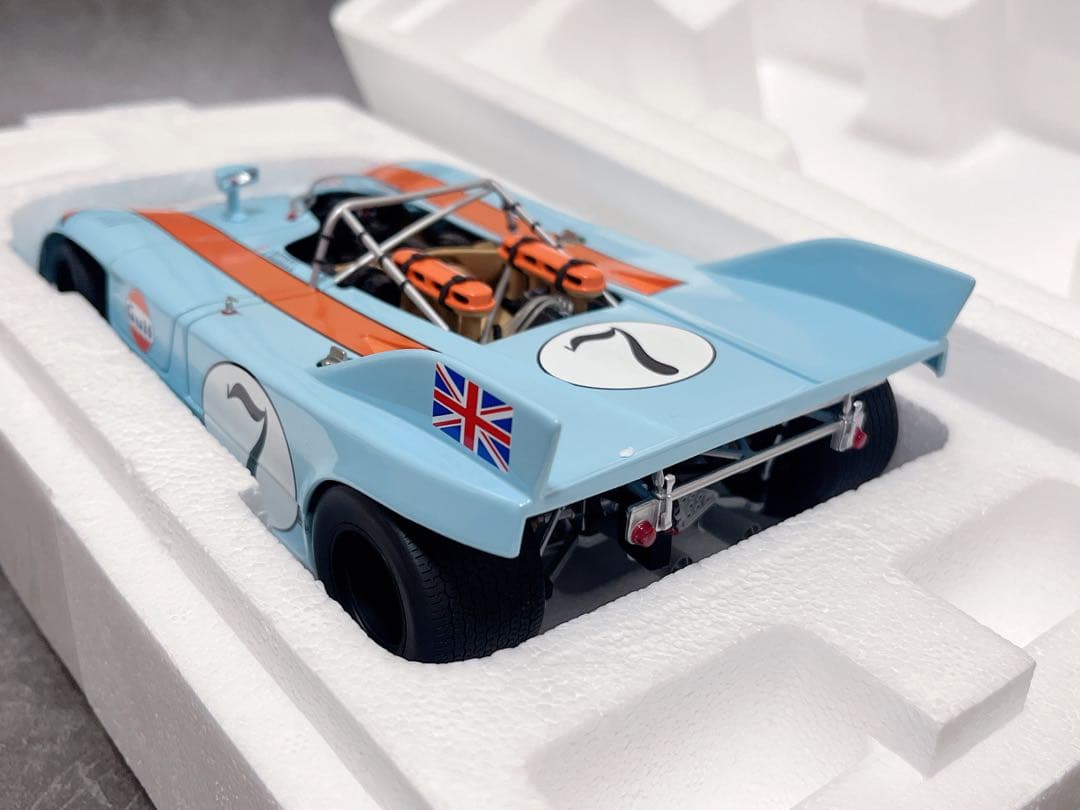ミニカー AUTOart 1/18 signature PORSCHE 908/03 #7