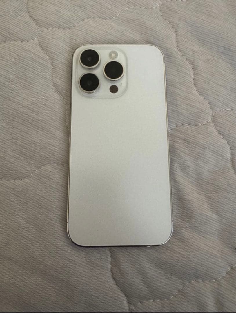 (ジャンク品)iPhone14proシルバー 256GB 本体のみ