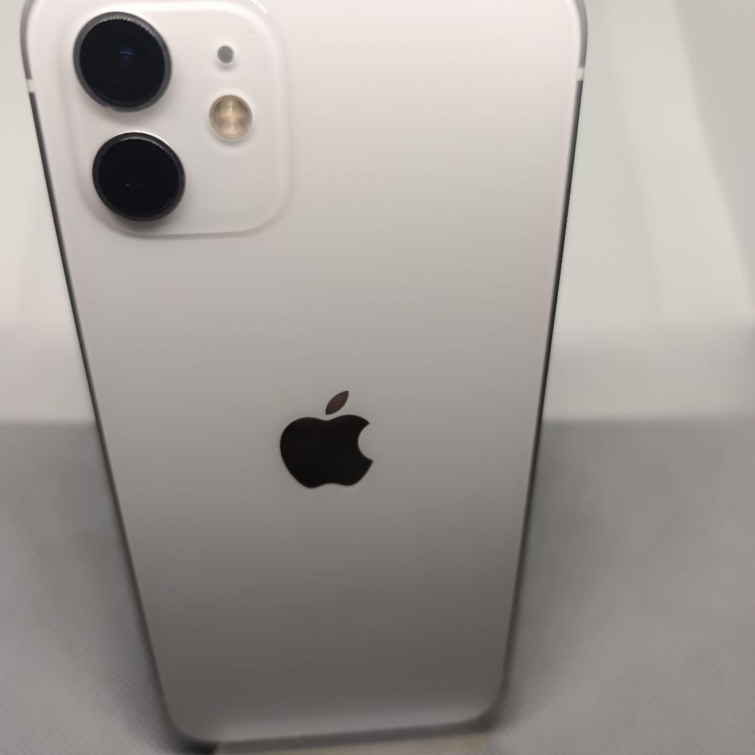 iPhone 12 64GB ホワイト　SIMフリー