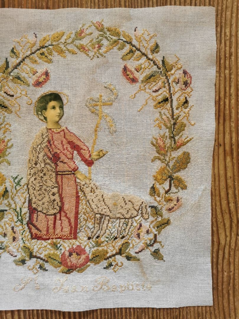 アンティーク 洗礼者聖ヨハネと羊プチポワン 薔薇朝顔菫ニードルポイント 麻布付