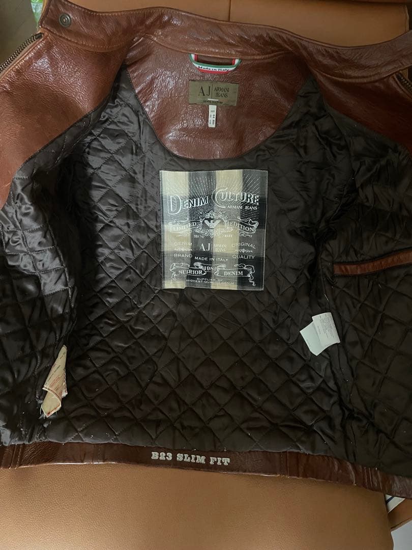ARMANI JEANS レザージャケット　牛革　Mサイズ相当