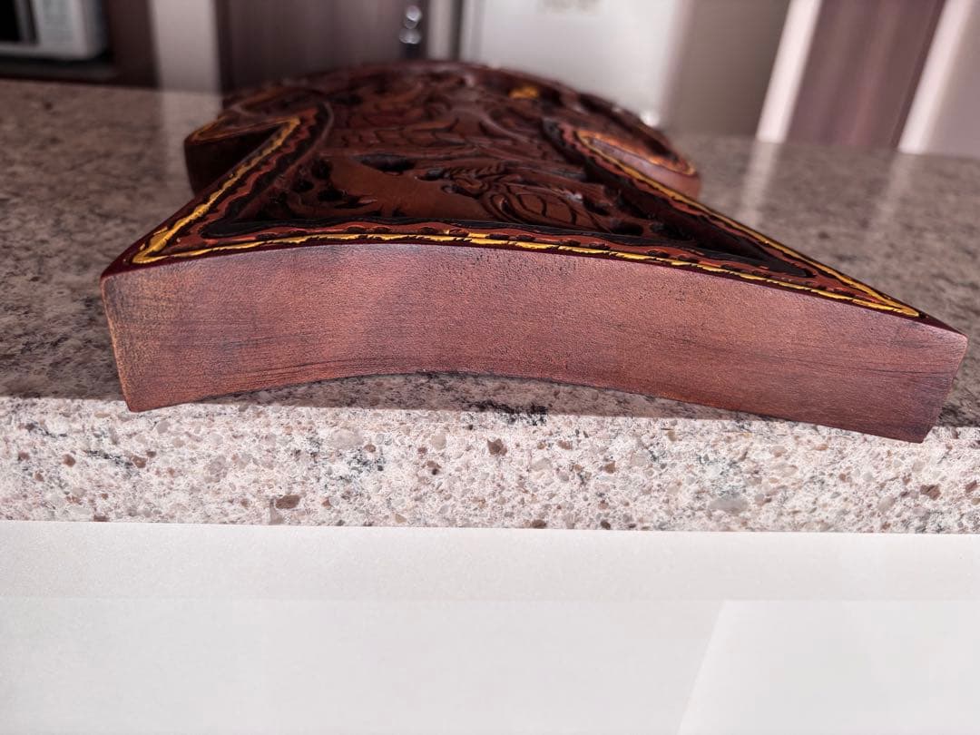 【木彫•彫刻】 パラオ ストーリーボード（テバン工房作品「魔法のパンの木」より）