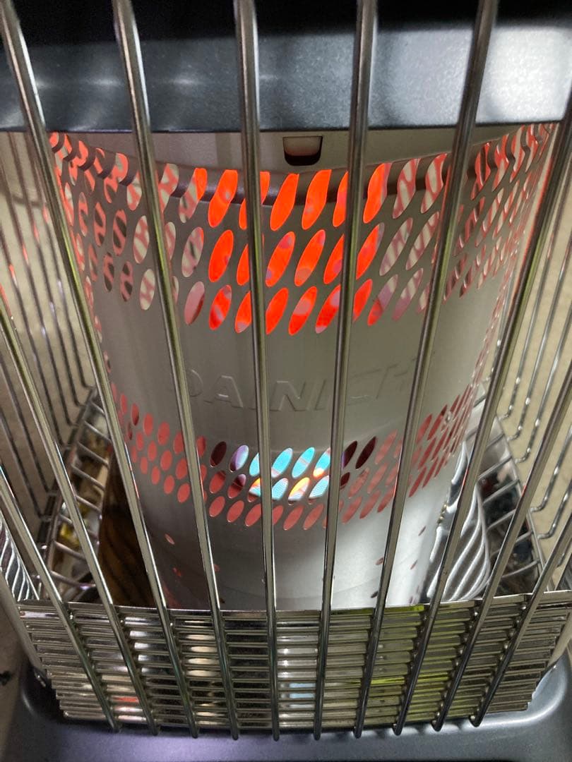 [送料無料‼]　業務用ストーブ　ダイニチ ブルーヒーター FM-101F㉗