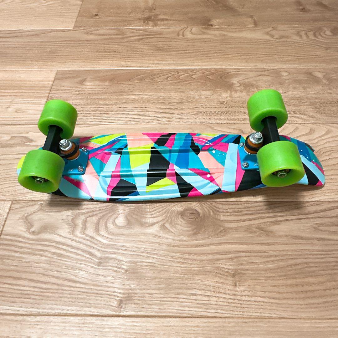 ペニー　penny スケートボード　カラフルデザイン　22インチ