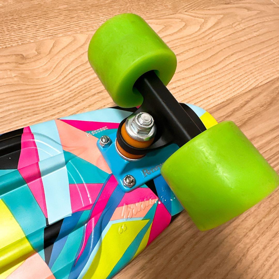 ペニー　penny スケートボード　カラフルデザイン　22インチ