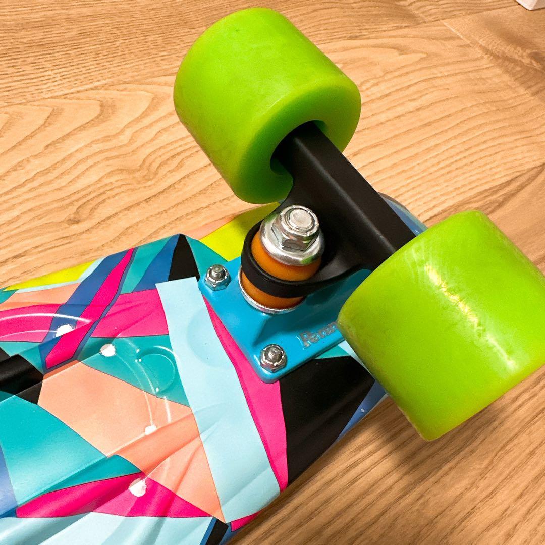 ペニー　penny スケートボード　カラフルデザイン　22インチ