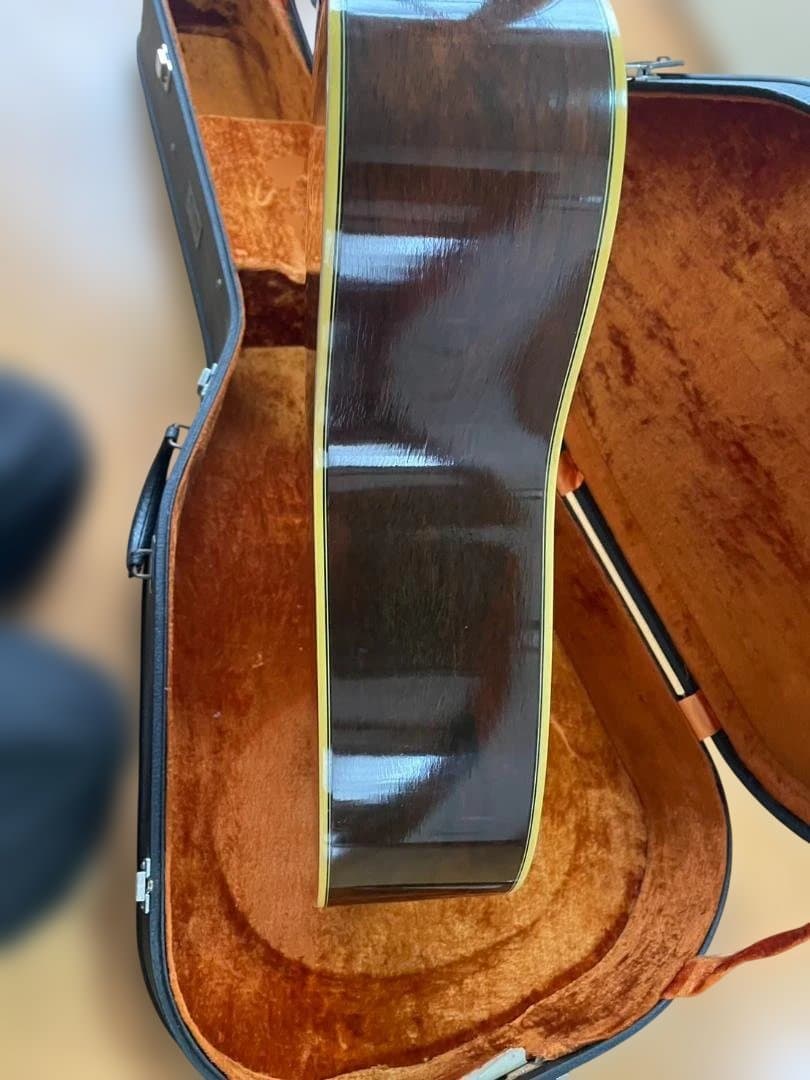 YAMAHA.FG-450グリーンラベル 。ハードケース付き。むちゃ鳴ります