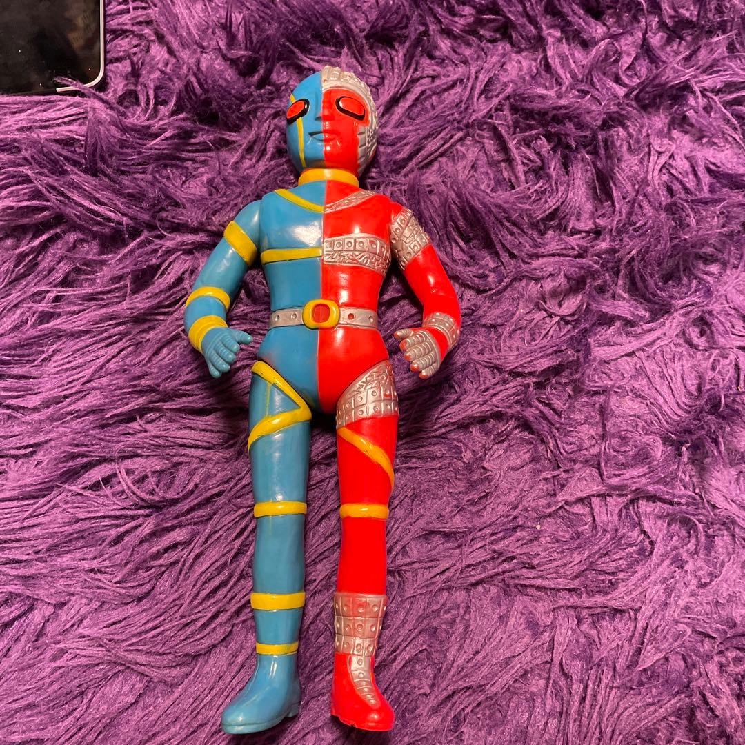 キカイダーソフビ