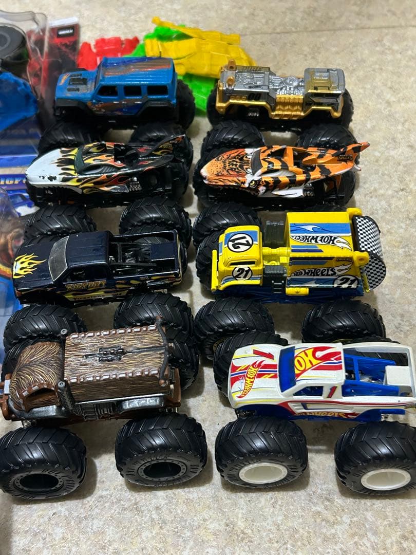 Hot Wheels モンスタートラック BIGFOOT セット　まとめ売り