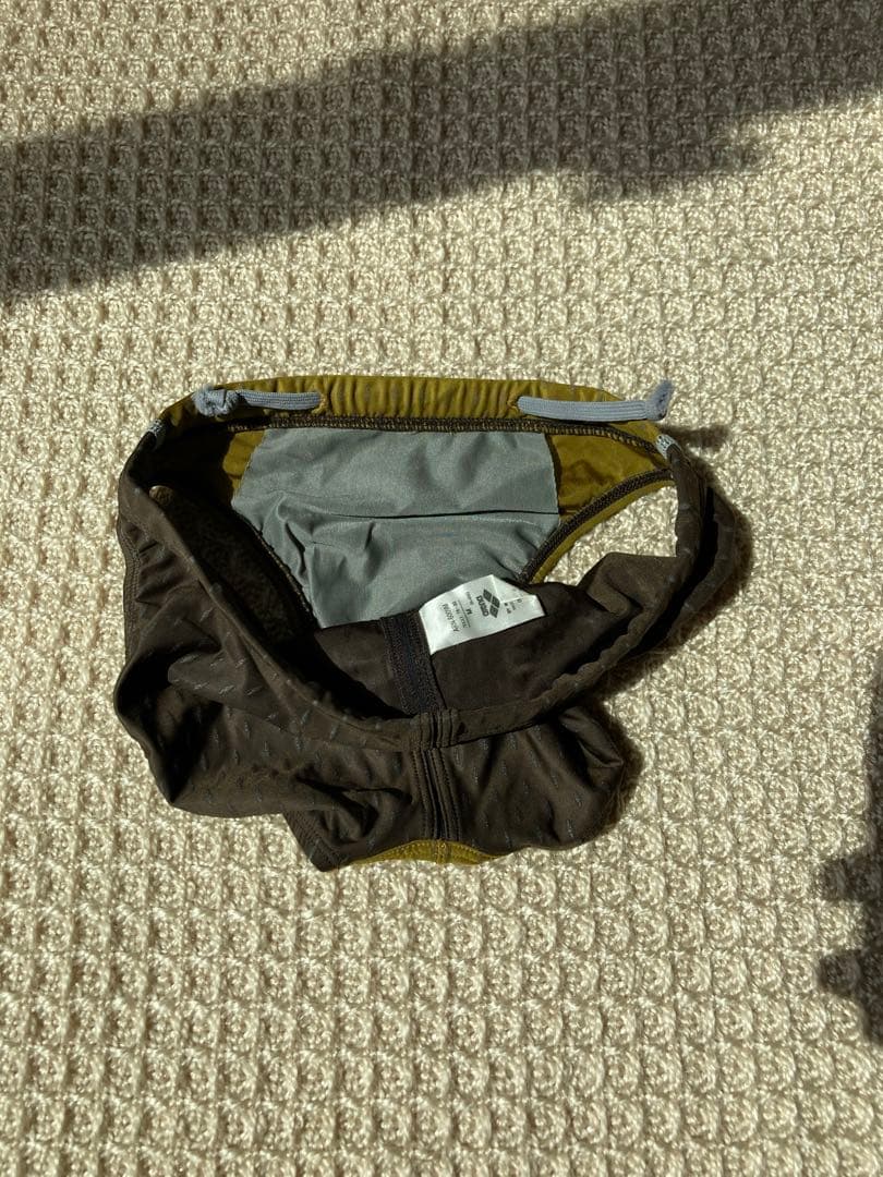 ARN-6009M エールブルー リミック　競泳水着　競パン オリーブグリーン