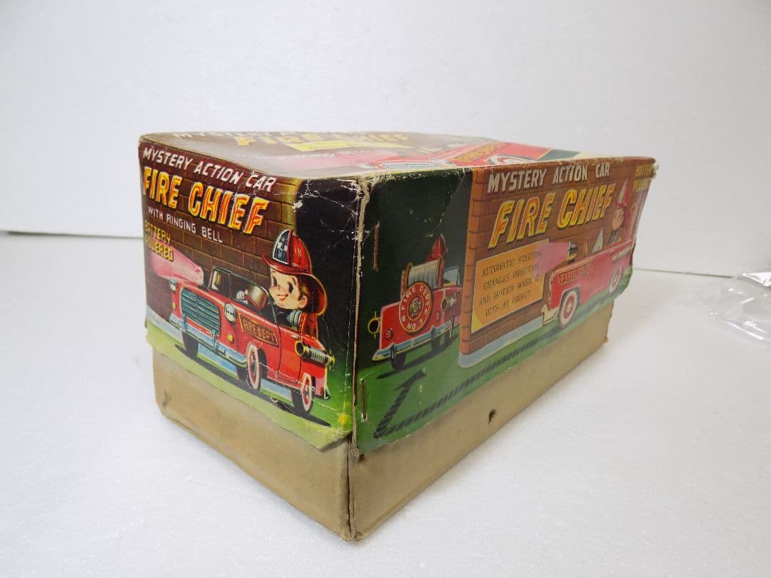 野村トーイ•新工社？ダブルネーム　電動　FIRE CHIEF CAR 動作品