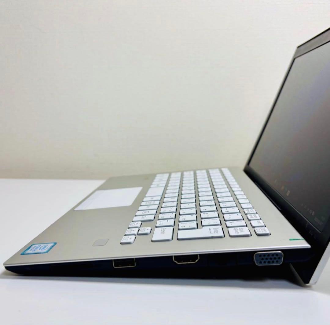 VAIO Pro 第8世代i5 8250-u SSD 256GB 8G