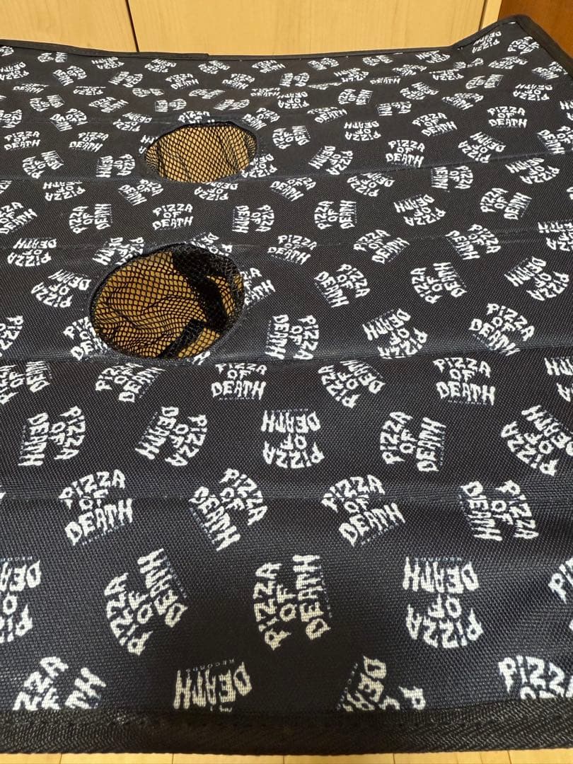 PIZZA OF DEATH 折りたたみテーブル