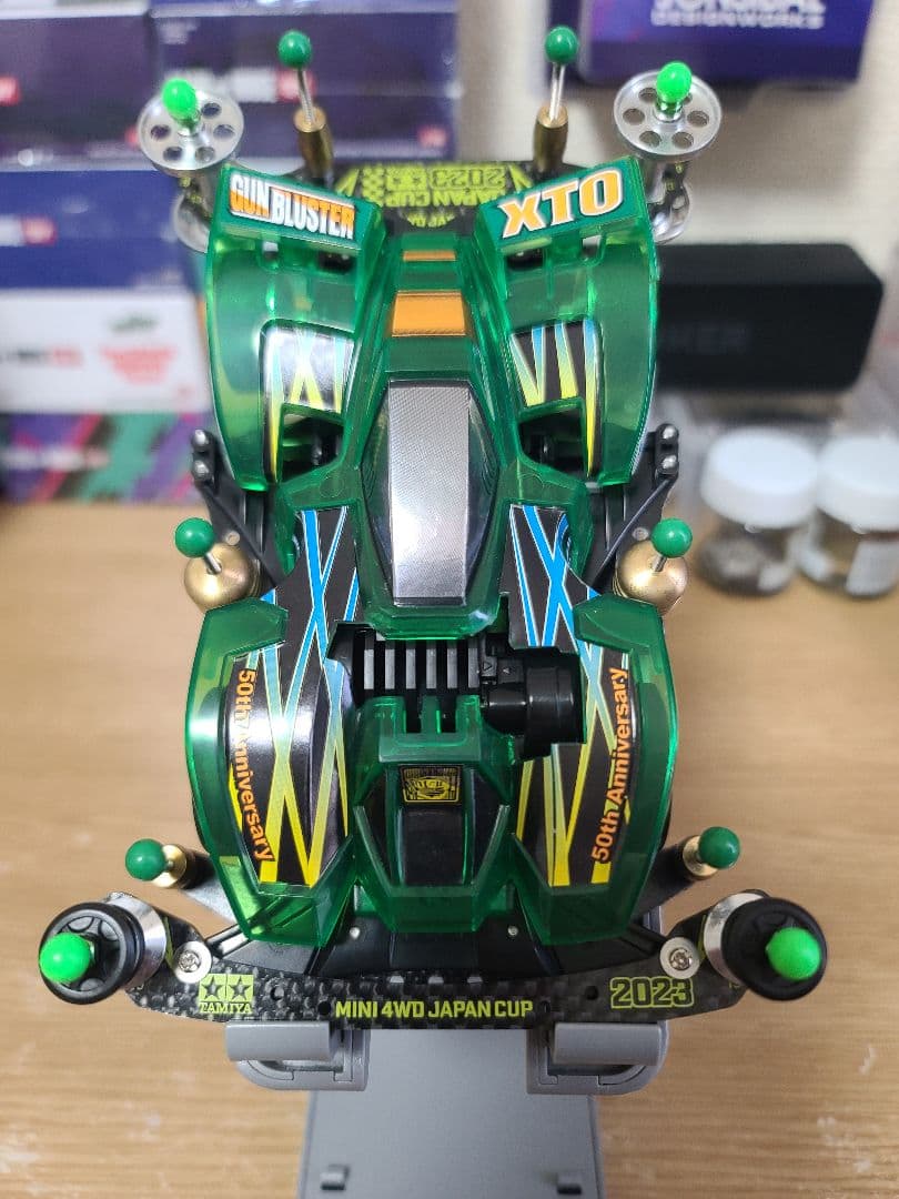 ミニ四駆 GUNBLUSTER XTO