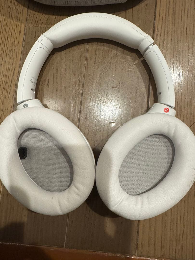 sony WH-1000XM4 WM ワイヤレスヘッドホン サイレントホワイト