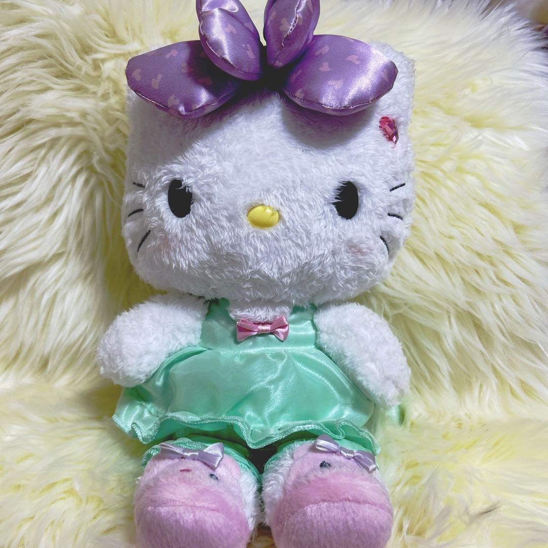 レア　ハローキティ　　ぬいぐるみ　パステル