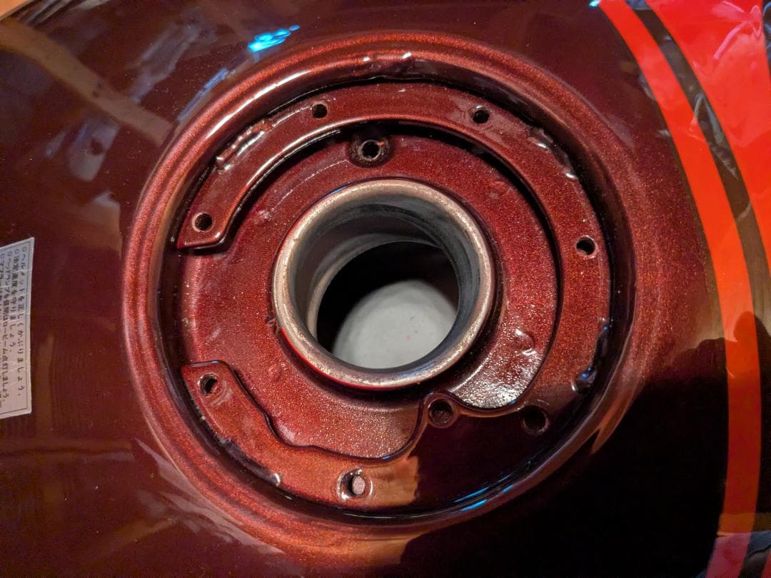 ゼファーΧ400　純正タンク　美品