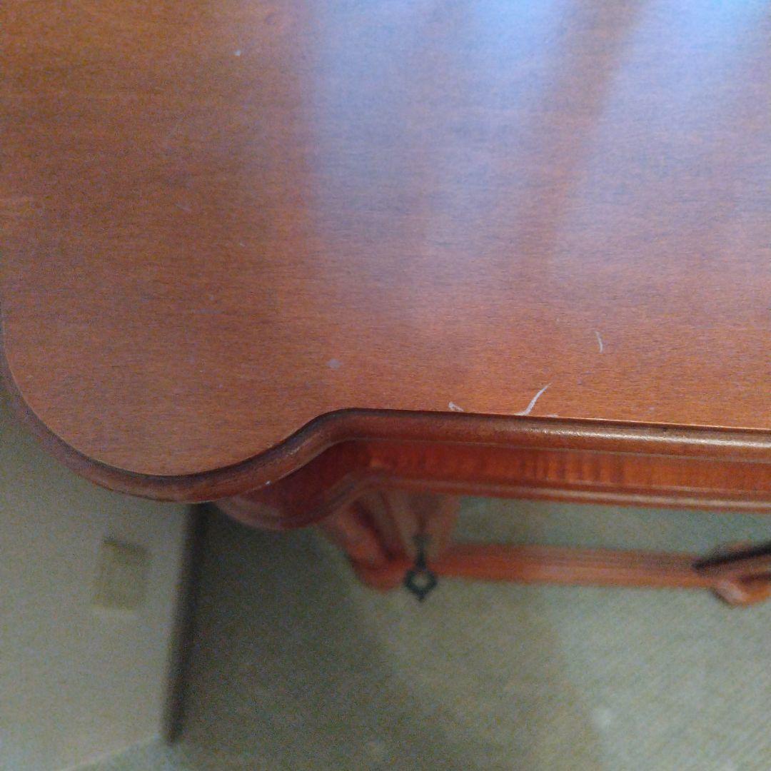 木製キャビネット、サイドボード　 鍵付き 2段棚　送料込み