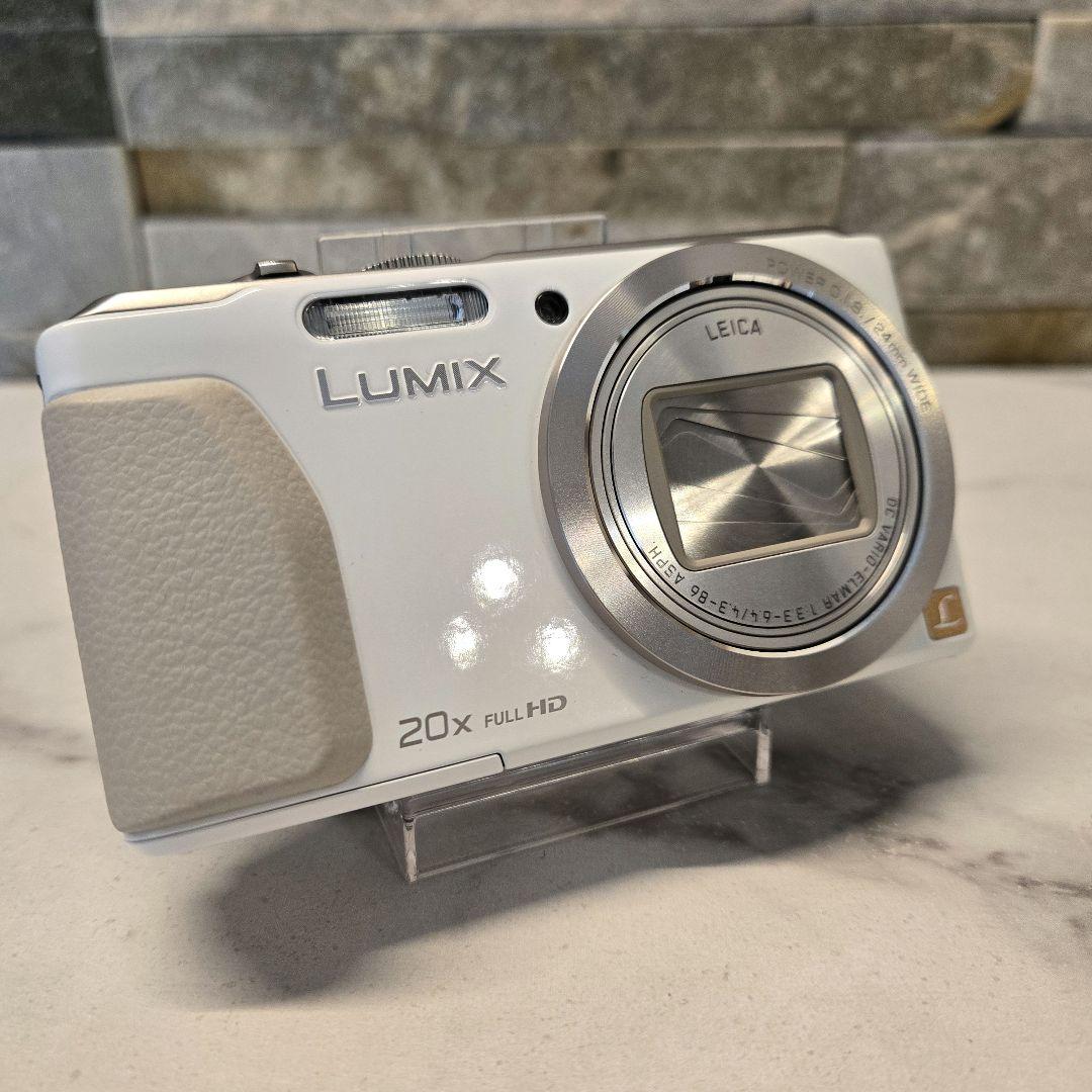 美品　パナソニック LUMIX DMC-TZ40　デジカメ　ルミックス　白