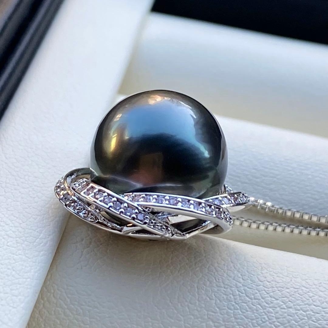 本真珠　南洋黒蝶真珠ネックレストップ　13mmダークグリーンPT884