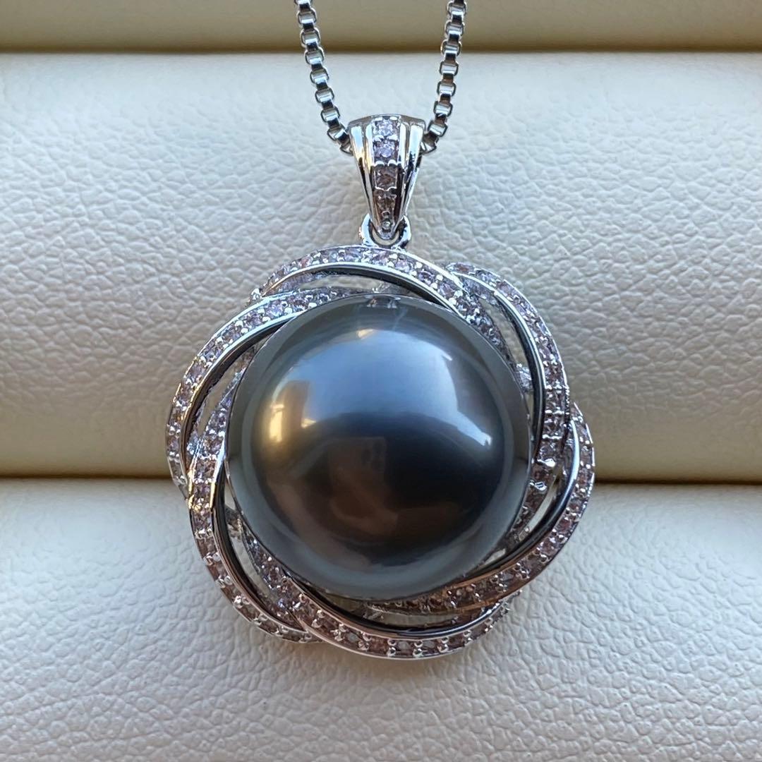 本真珠　南洋黒蝶真珠ネックレストップ　13mmダークグリーンPT884