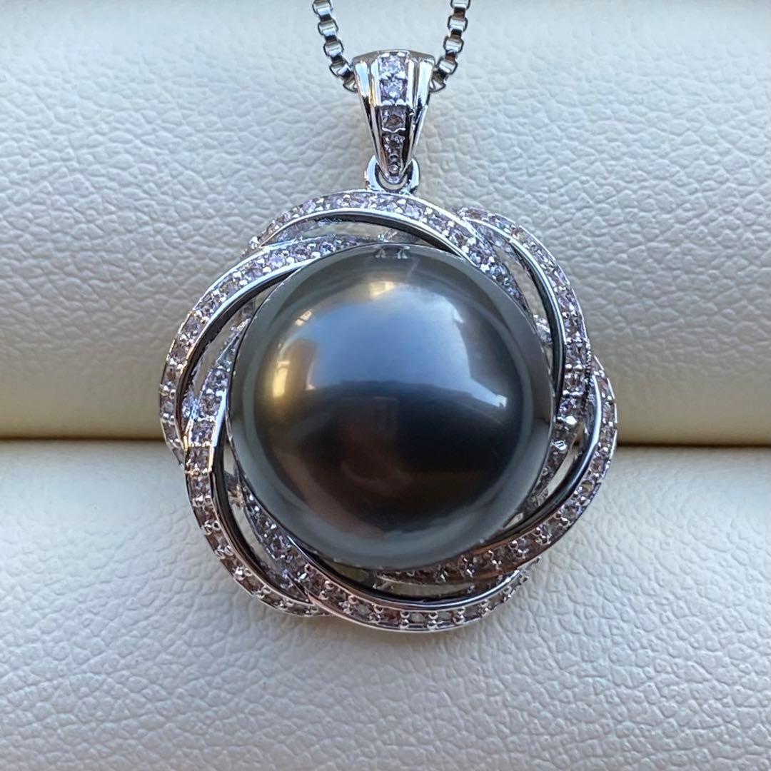 本真珠　南洋黒蝶真珠ネックレストップ　13mmダークグリーンPT884