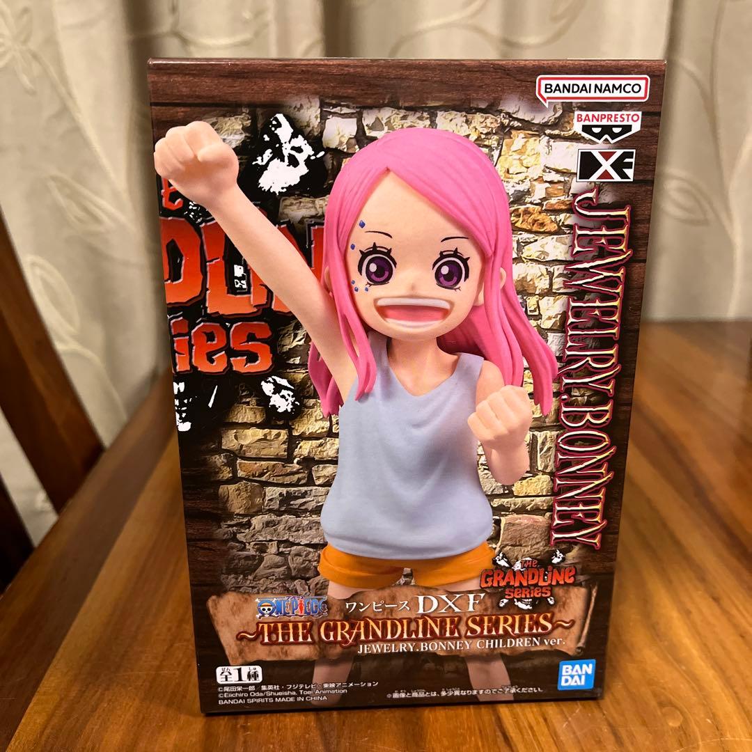 ワンピース ルフィ ナミ　ロビン　クマ　ワンピースフィギュアまとめ売り