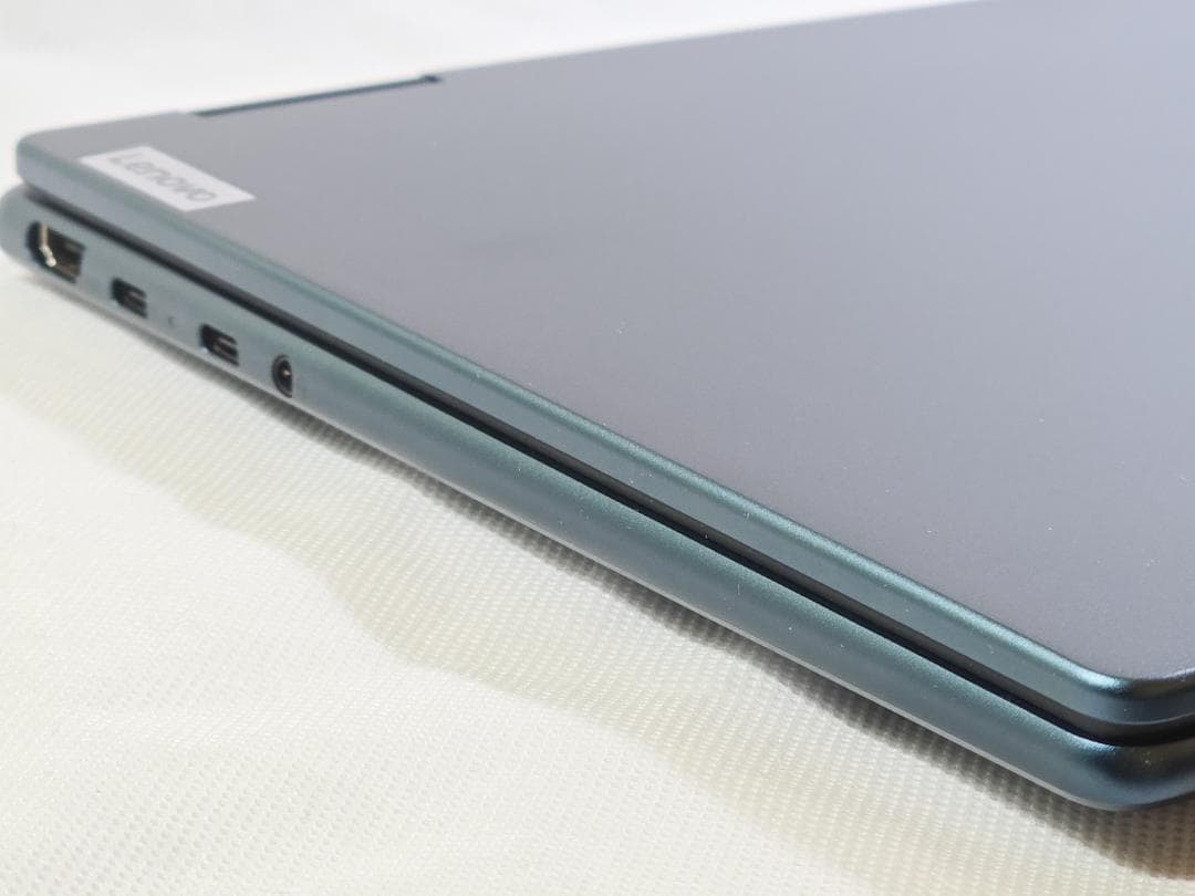 Lenovo Yoga Gen8 13世代i7 プレシジョンペン２付き