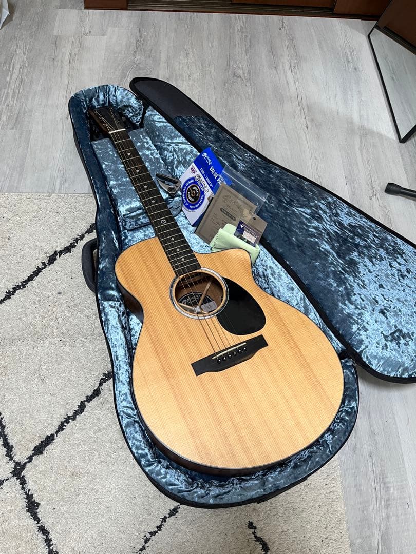 Martin SC-10E 【純正ケース・付属品多数】
