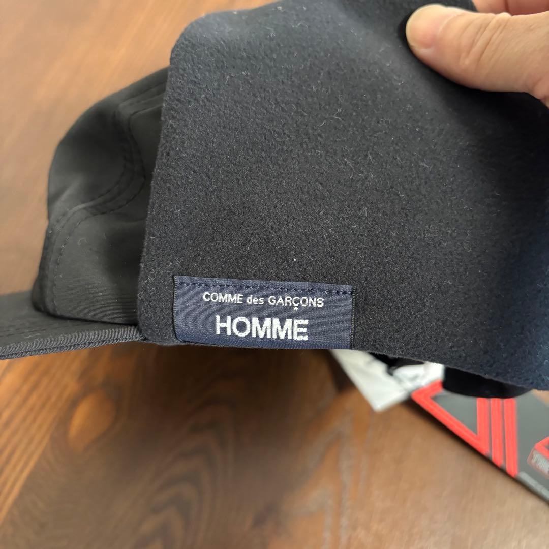 COMME des GARÇONS ブラックフラップキャップ