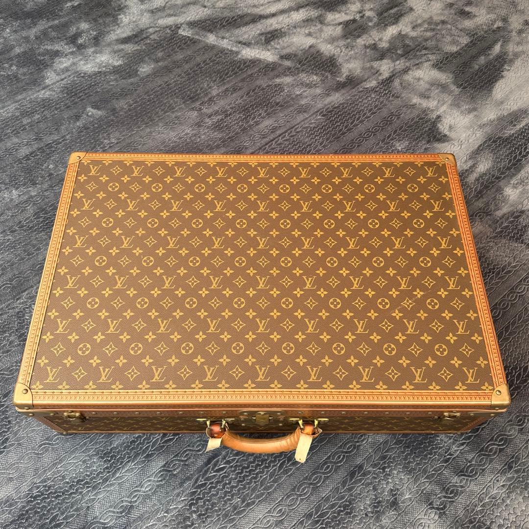 ルイヴィトントランク　鍵あり　大型　ヴィンテージ