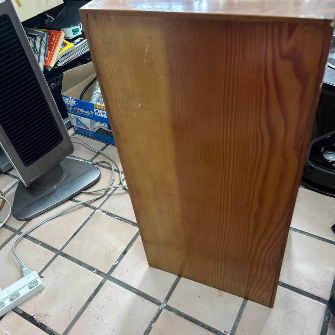 からくり箪笥　薬箪笥　和風デザイン 22引き出し 　隠し扉