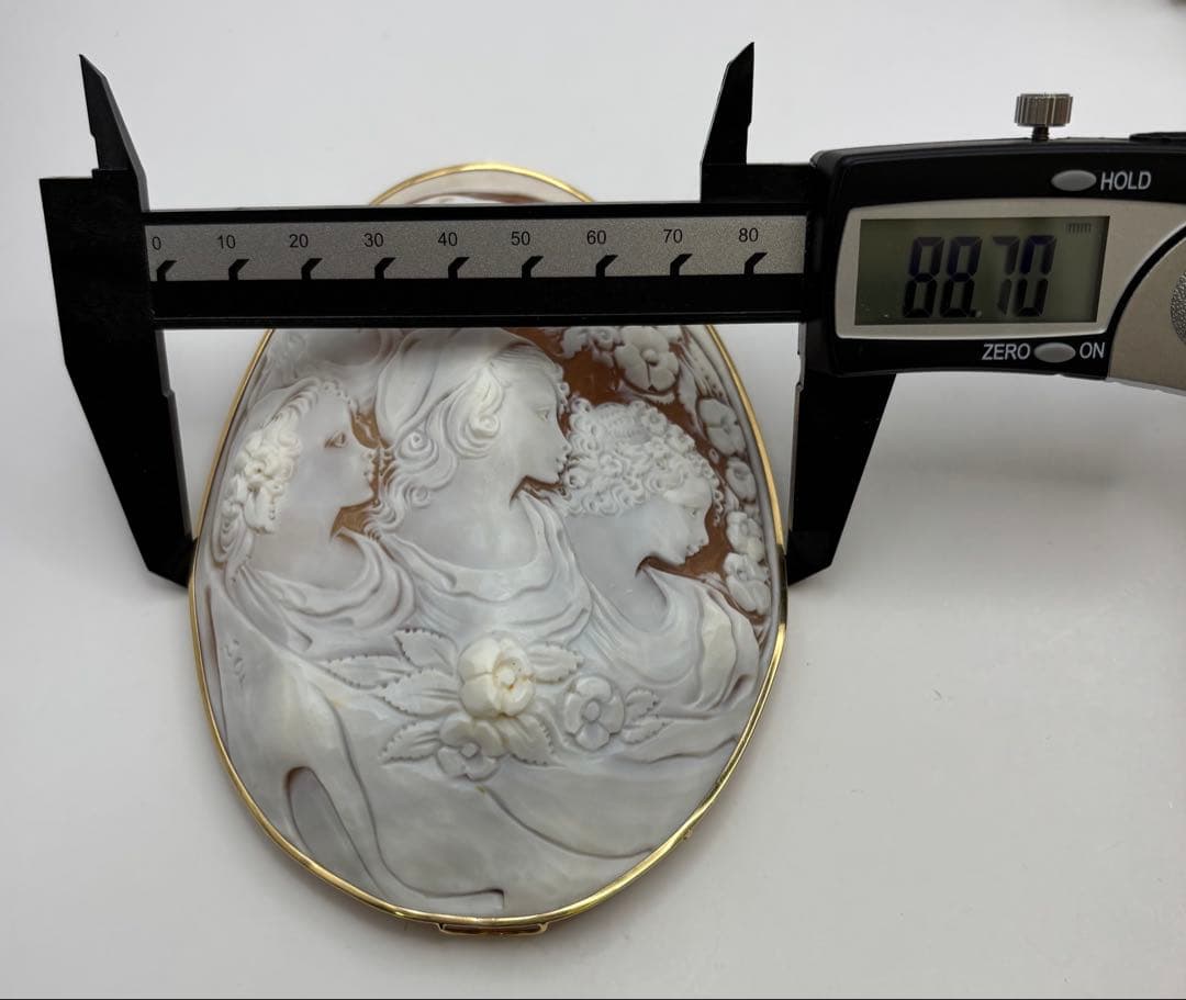 シェルカメオ チロソルヴィーノ ブローチ ペンダントトップ K18刻印 超特大