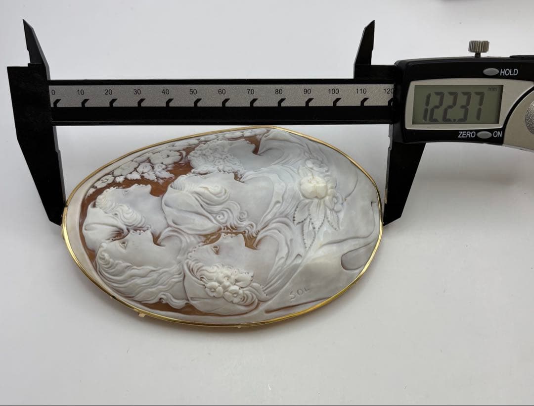 シェルカメオ チロソルヴィーノ ブローチ ペンダントトップ K18刻印 超特大