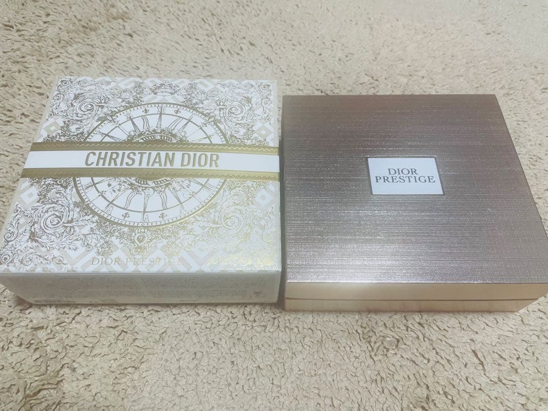 【新品未使用品】DIORプレステージマイクロユイルRセラムホリデーコフレ