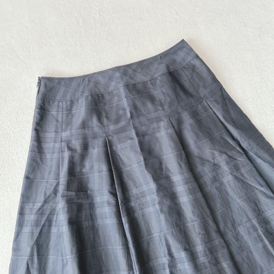 美品✨　BURBERRY LONDON　スカート　メガチェック　シルク　黒　44
