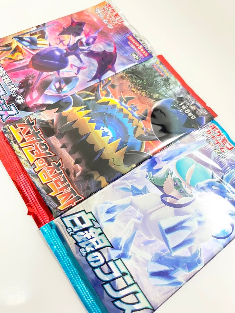 ポケモンカード未開封パックウルトラフォース超次元の暴獣海外白銀のランス《ポケカ