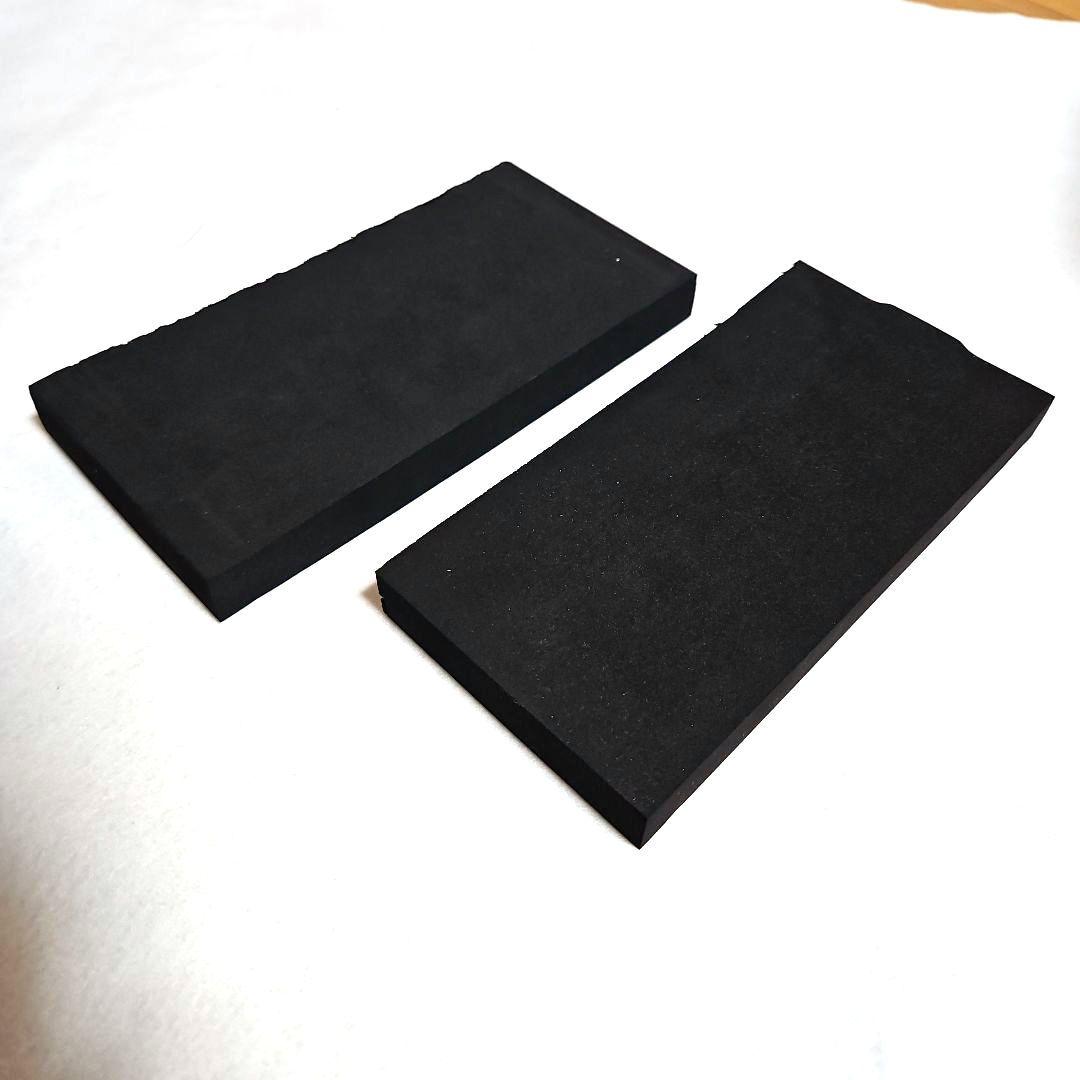 IK Multimedia iLoud MTM MKII インシュレーター付き