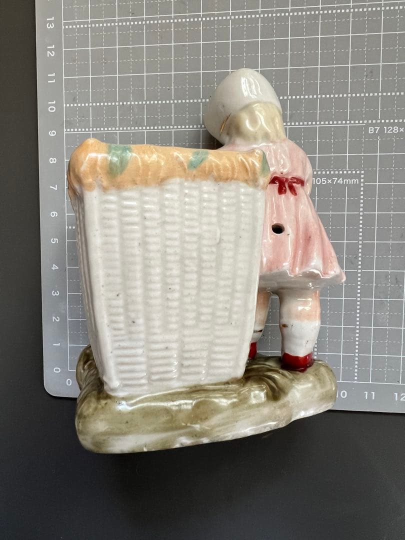 【アンティーク】Conta & Boehme 女の子とうさぎ マッチホルダー