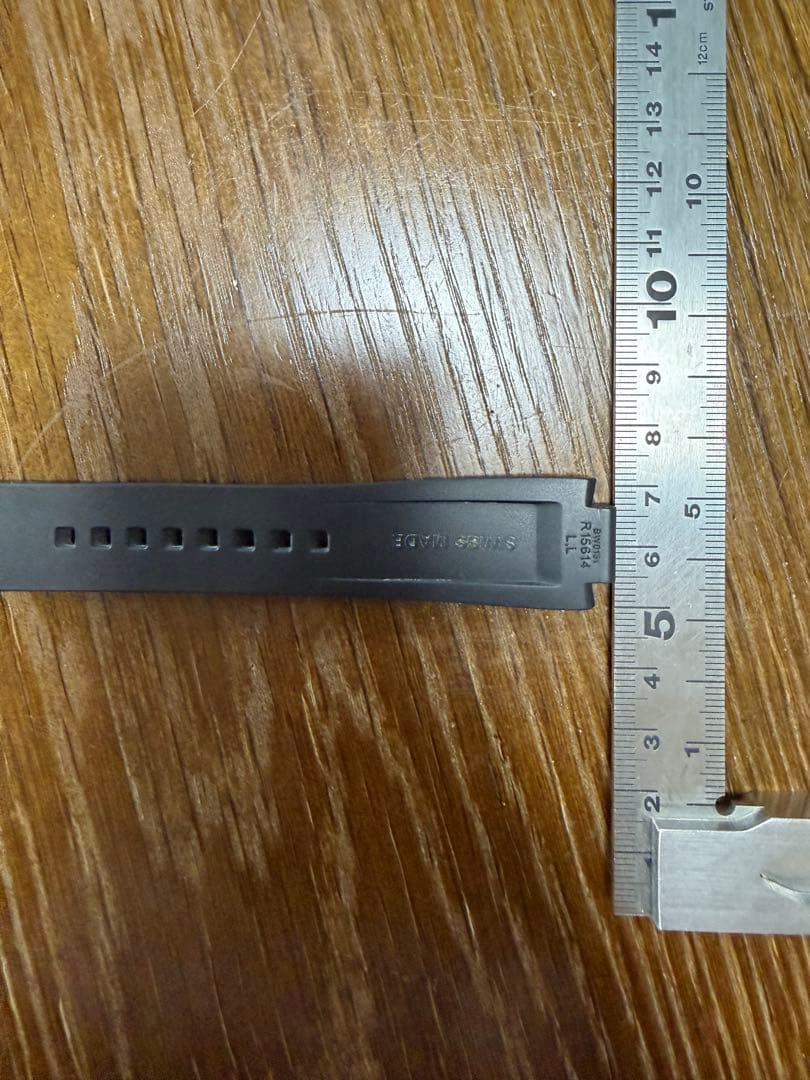 LOUIS VUITTON ルイヴィトン　時計　バンド　ラバー