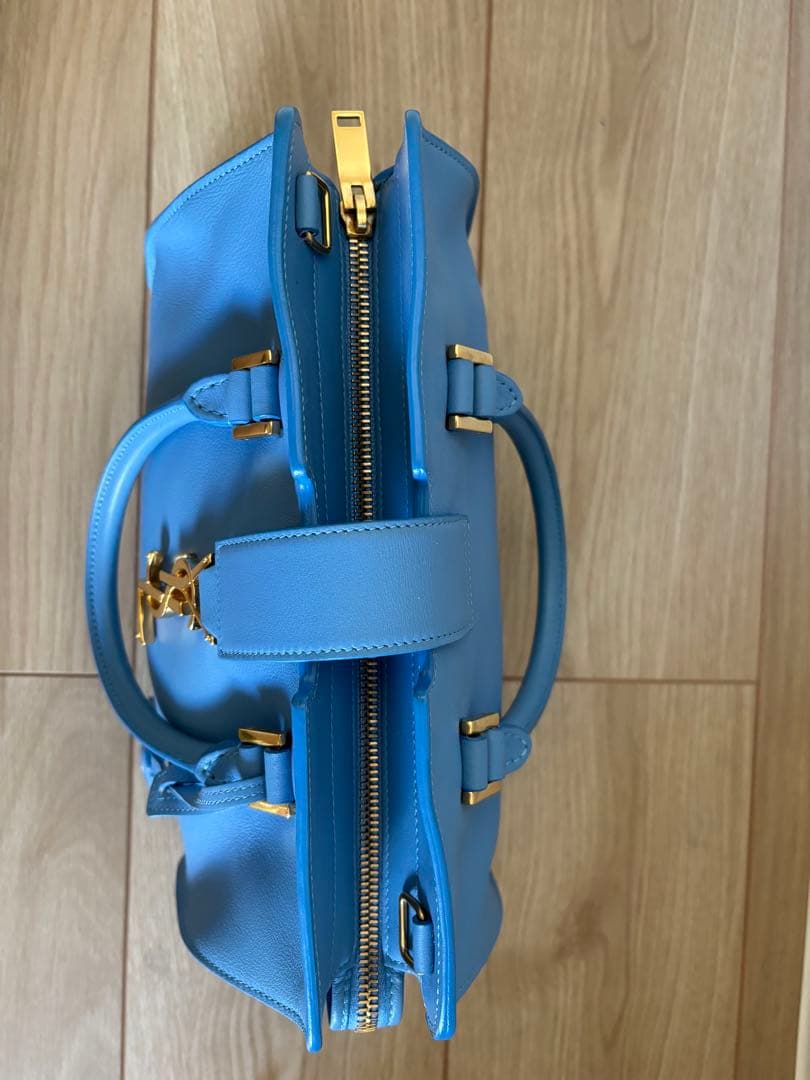 SAINT LAURENT ブルーハンドバッグ YSL