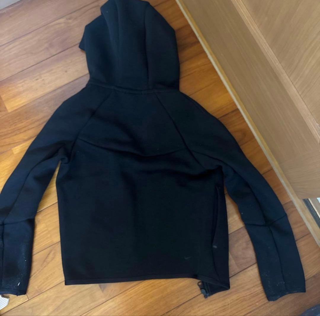 Nike テックフリース