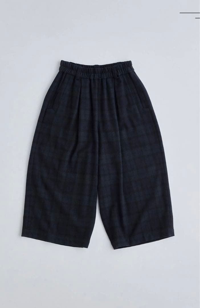 美品 アトリエナルセ ガウチョパンツ