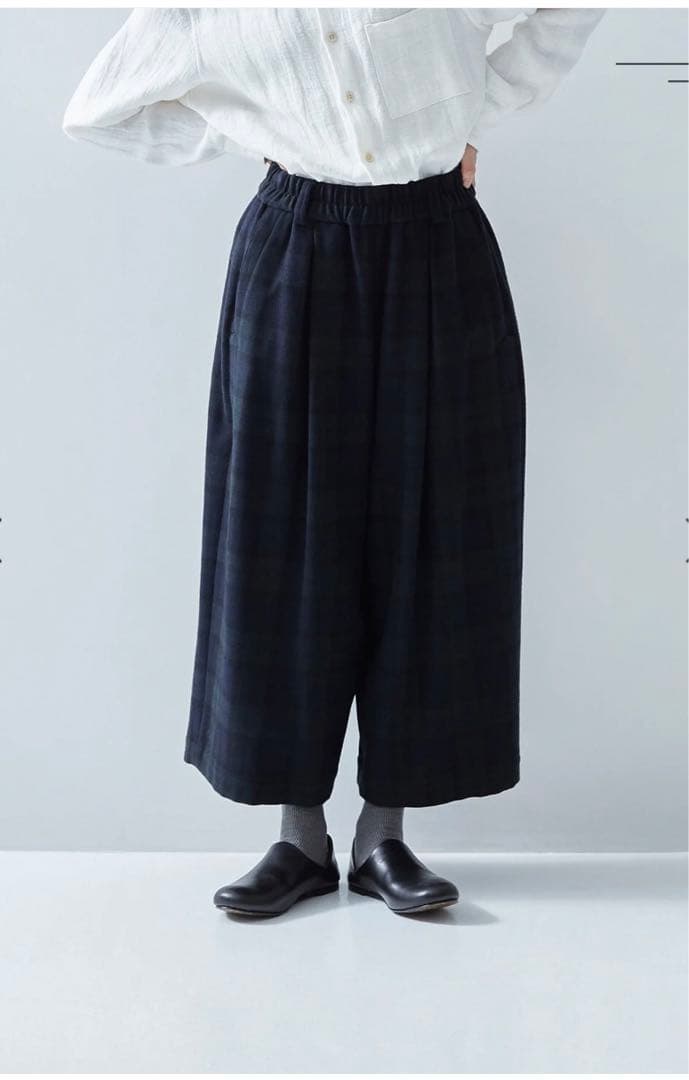 美品 アトリエナルセ ガウチョパンツ