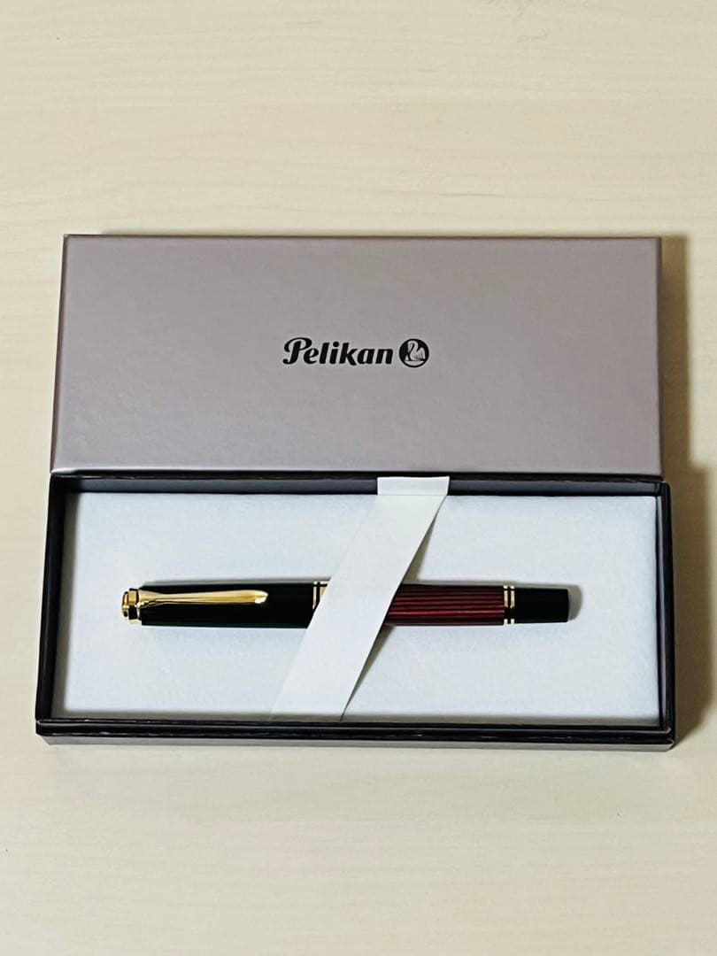 ペリカン　ローラーボール　R600 レッド