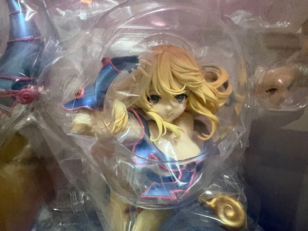 MAGI ARTS ブラックマジシャンガール　フィギュア　ブリスター未開封