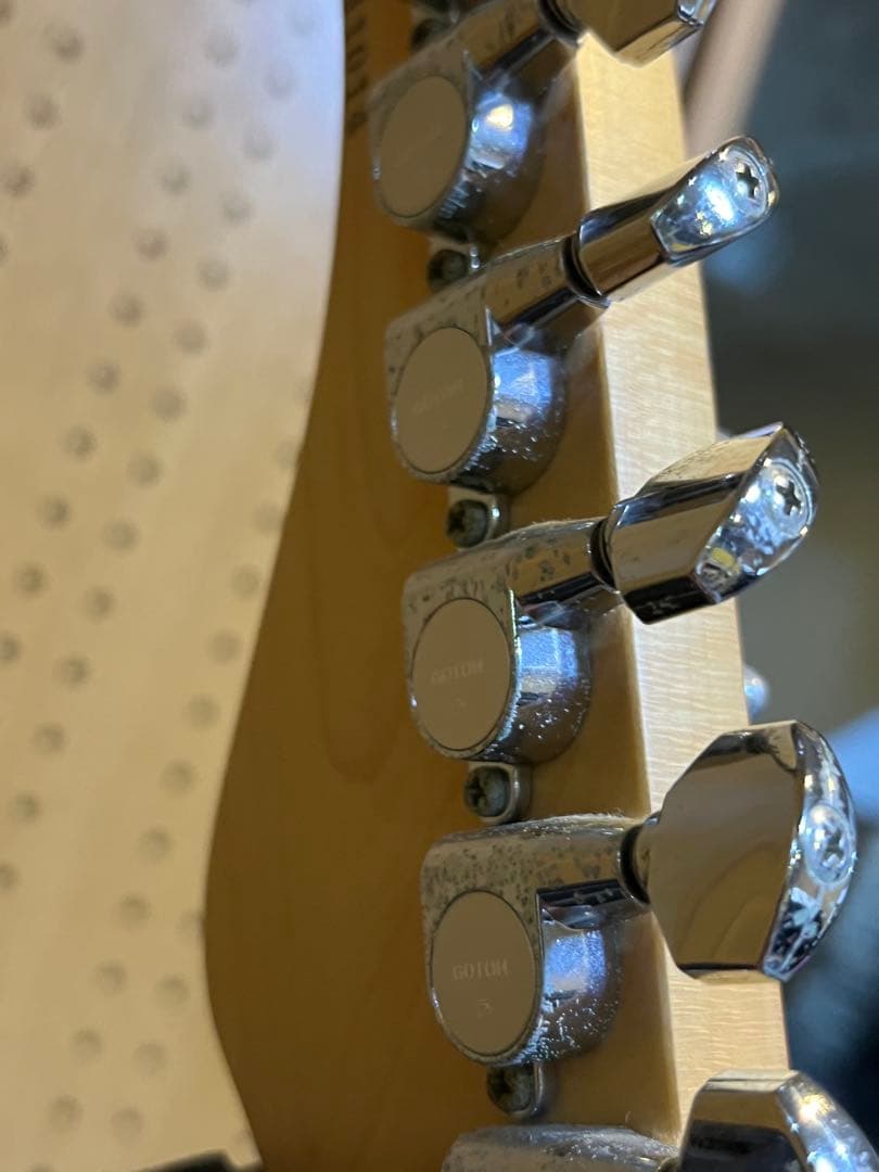 Schecter エレキギター イエロー