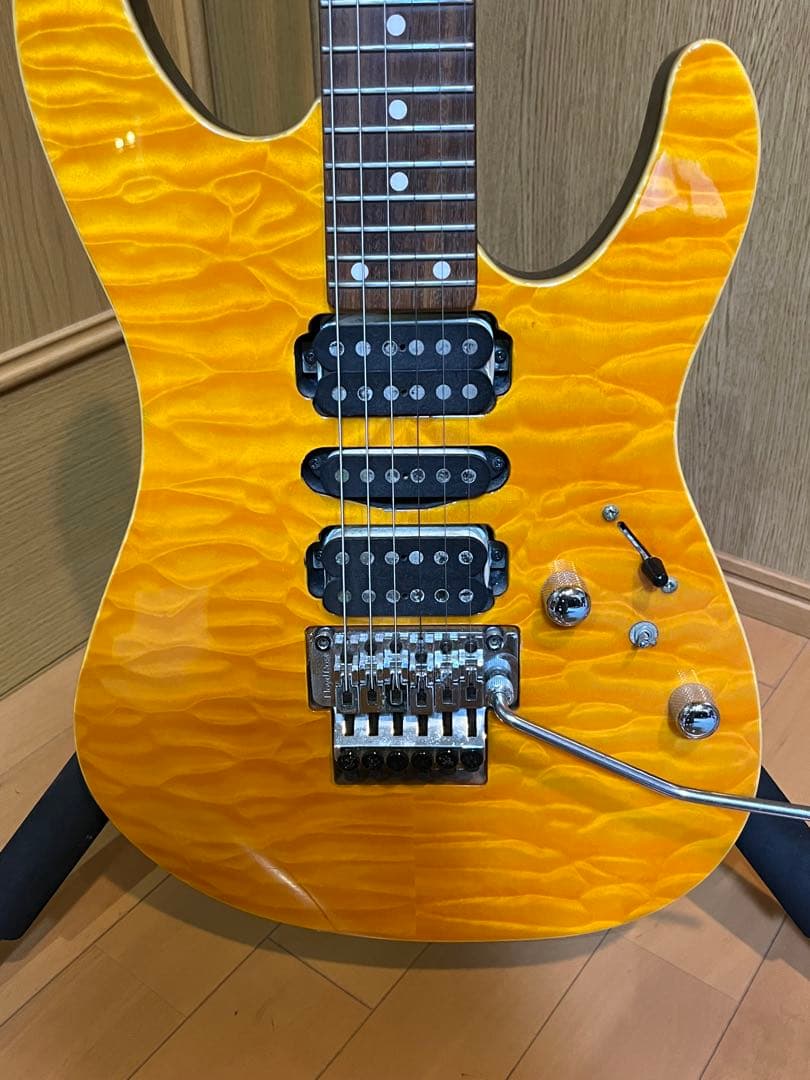 Schecter エレキギター イエロー